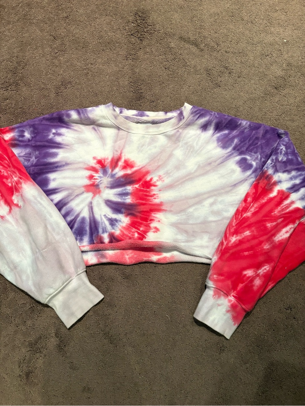 TNA Tie-Dye Cropped Sweatshirt - Red & Purple